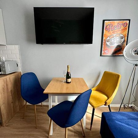 Apartament Filmowy Wałbrzych Zewnętrze zdjęcie