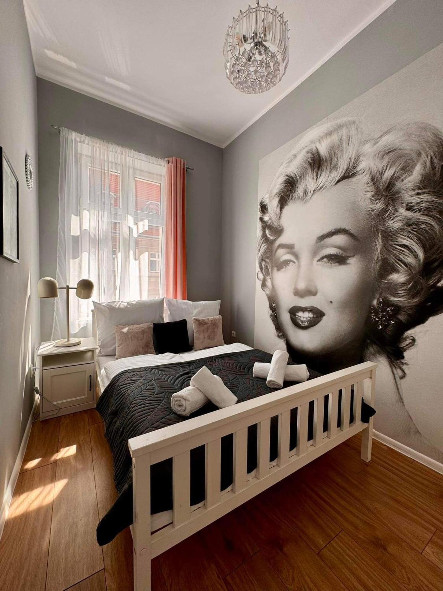 Apartament Filmowy Wałbrzych Zewnętrze zdjęcie